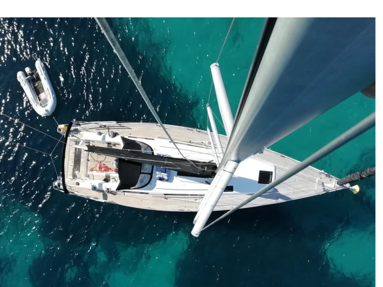 Wynajem łodzi Syros Port tanio Salona 44