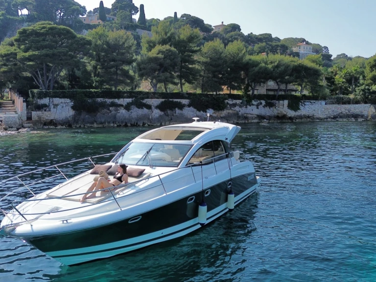 Wynajem łodzi Prestige Yachts 590 w Paris na SamBoat 