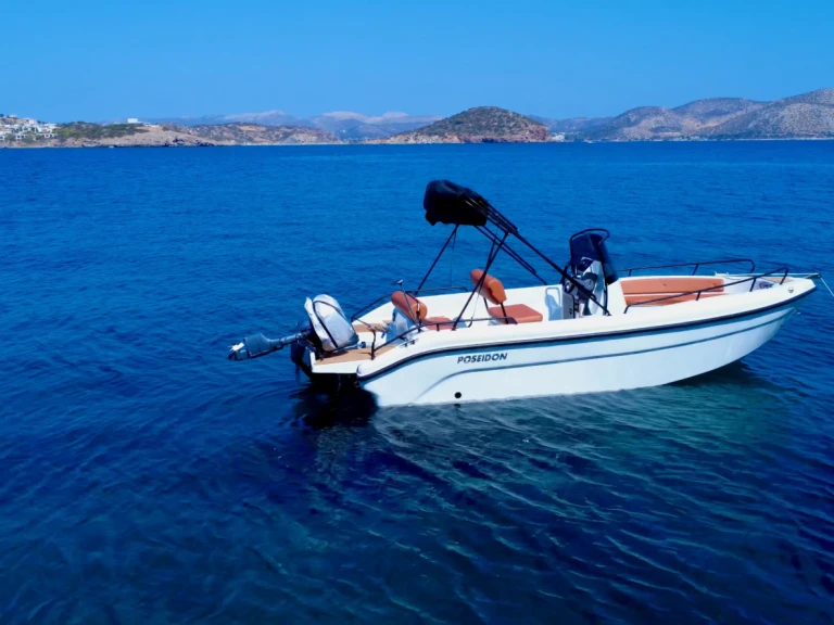 Wynajem łodzi Poseidon Blu Water 170 w Anávyssos na SamBoat 