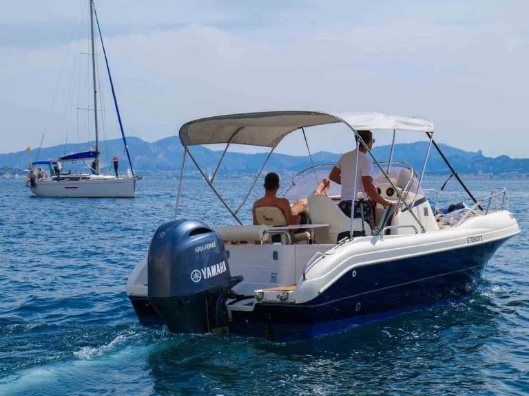 Wynajem w Francja- Pacific Craft Pacific Craft 650 WA na SamBoat