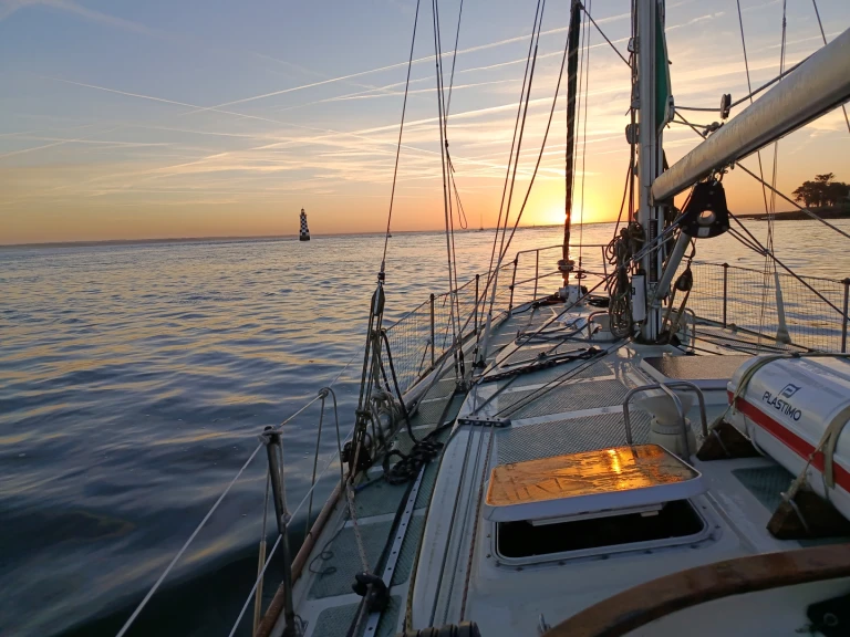 Wynajem łodzi trismus TRISMUS 37 w Loctudy na SamBoat 