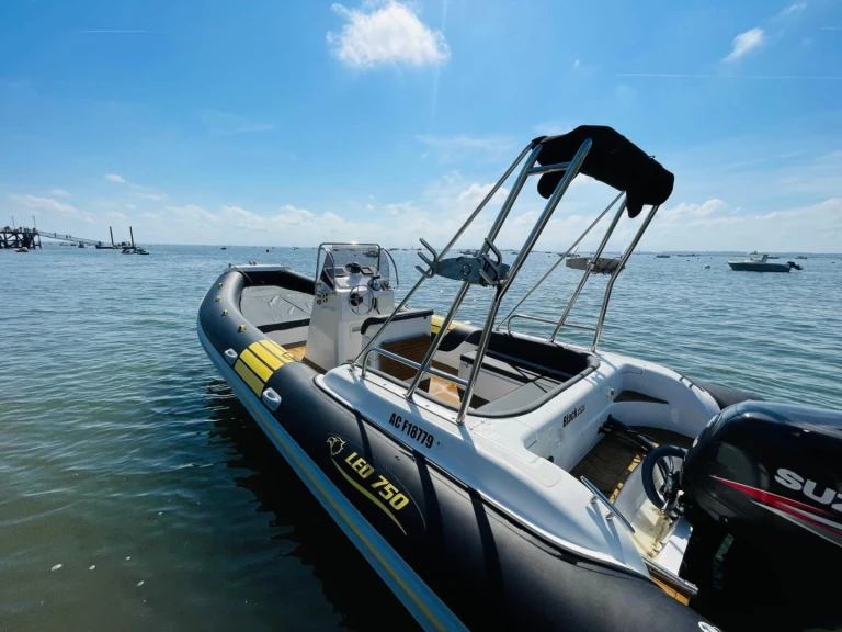 Wynajem łodzi Nautica Led Nautica Led 750 GS w Lège-Cap-Ferret na SamBoat 