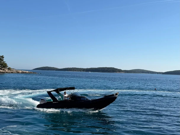 Wynajem łodzi Aquamax Offshore  w Hvar na SamBoat 