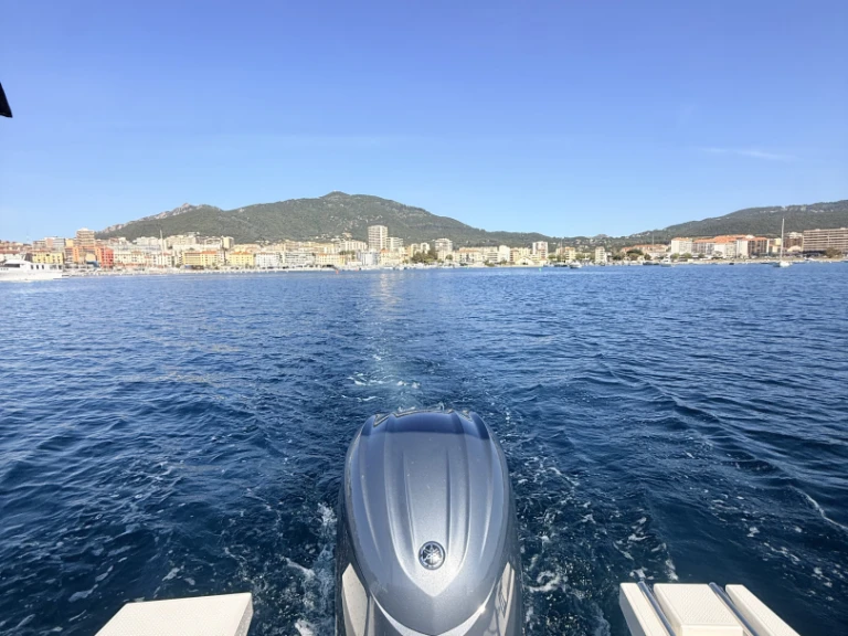 Wynajmij Pacific Craft Pacific Craft 625 Open Trendy w Ajaccio
