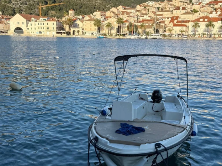 Wynajem Motorówka w Hvar - Betina 500