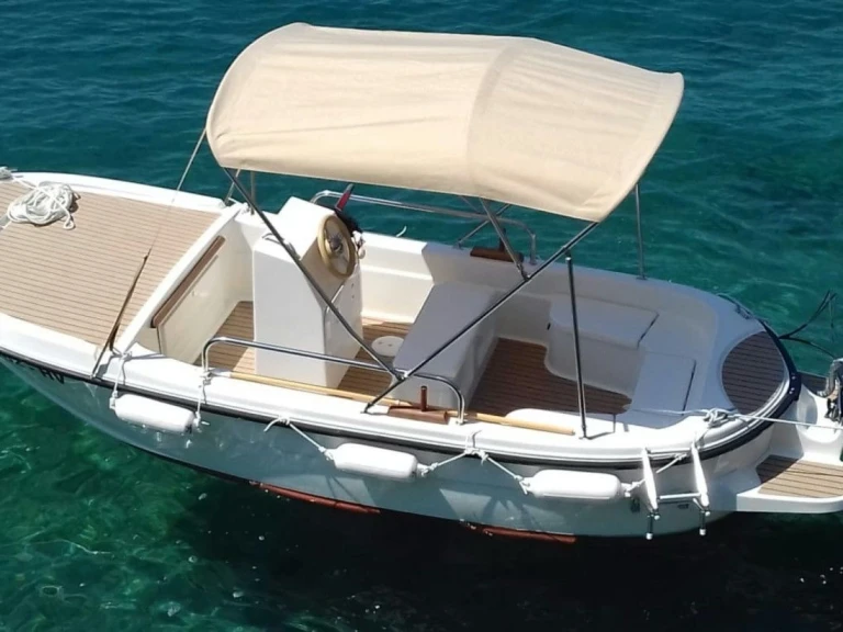 Wynajem Motorówka w Hvar - Betina 500