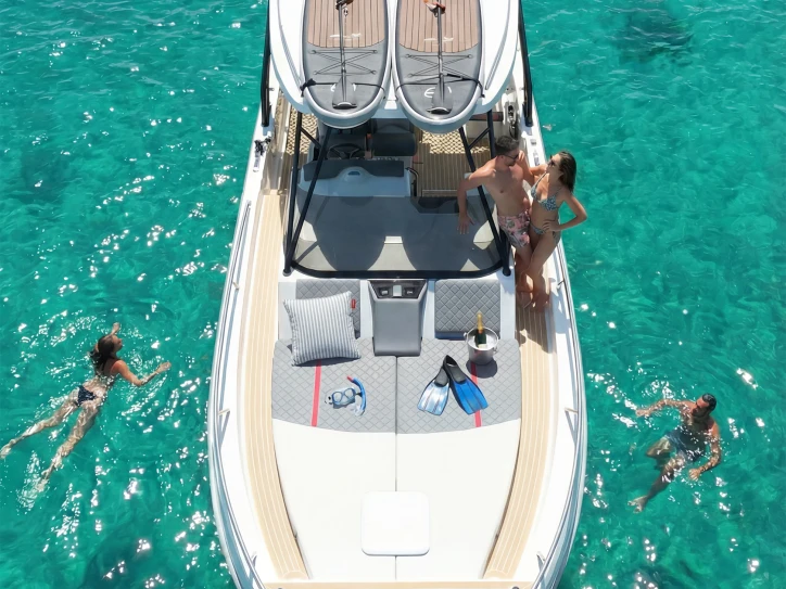 Wynajem łodzi Saver Saver 330 Sport w Portisco na SamBoat 