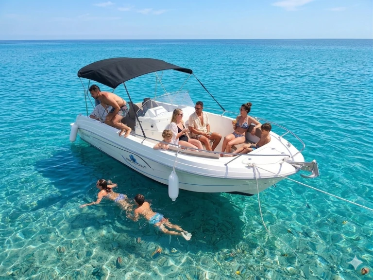 Wynajem łodzi Pacific Craft Q670 'Atlas' (10p/200hp) w Can Pastilla na SamBoat 