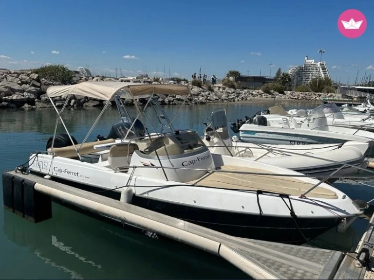 Wynajem Motorówka w Six-Fours-les-Plages - B2 Marine Cap Ferret 552 Sun Deck
