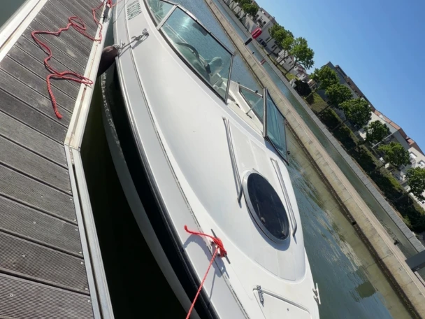 Wynajem łodzi Seaswirl Cuddy 210 w Metz na SamBoat 