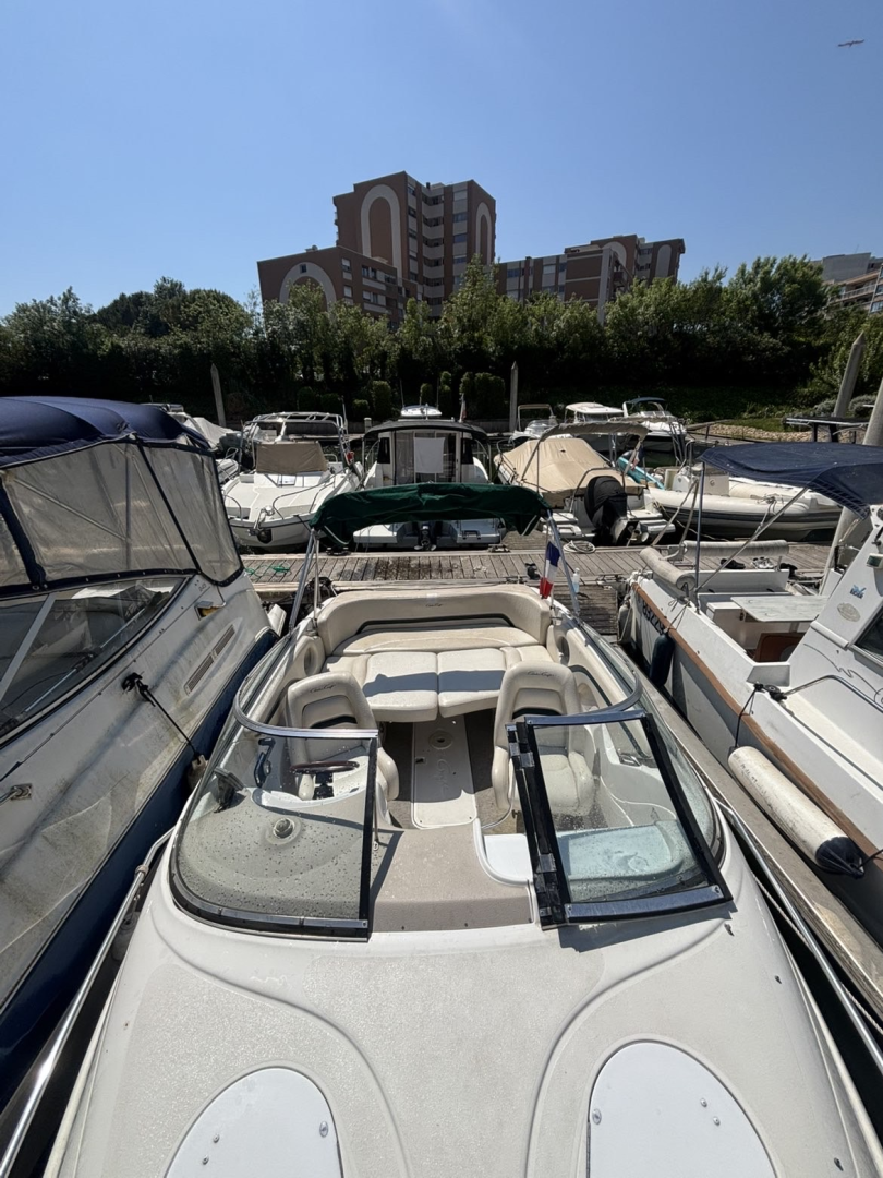 Wynajem łodzi Mandelieu-la-Napoule tanio Chris Craft 210 CC