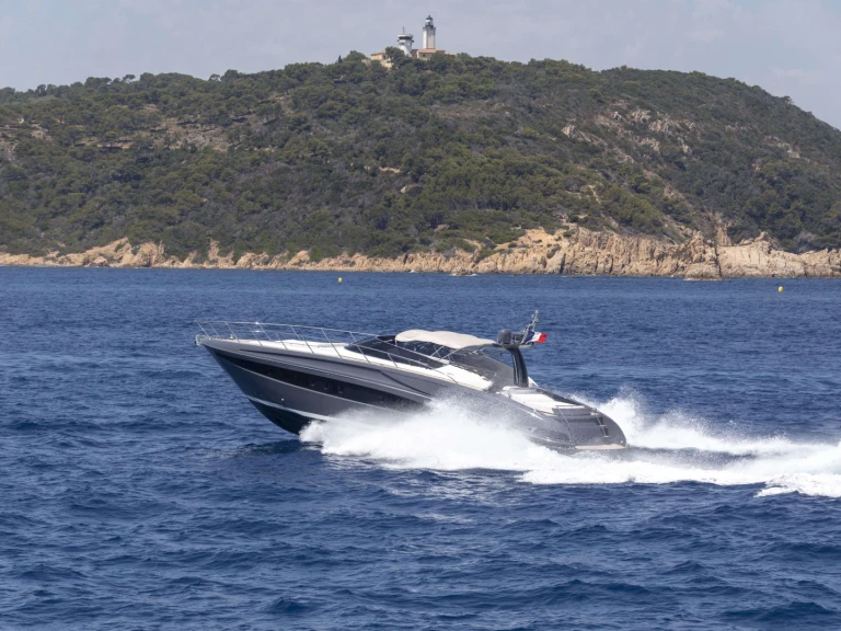 Wynajem w Saint-Tropez- Riva Virtus 63 na SamBoat