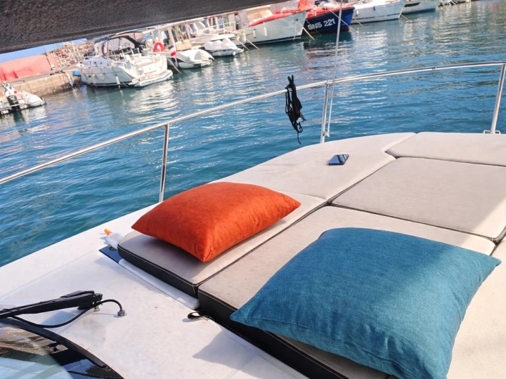Wynajmij Jeanneau Merry Fisher 1095 w Saint-Tropez
