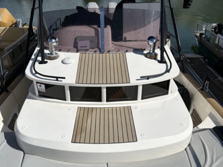 Wynajem łodzi Arcachon tanio Beacher V10.2 Croisière