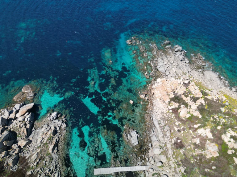 Wynajem Łódż półsztywna w Villasimius - Novamarine RH600