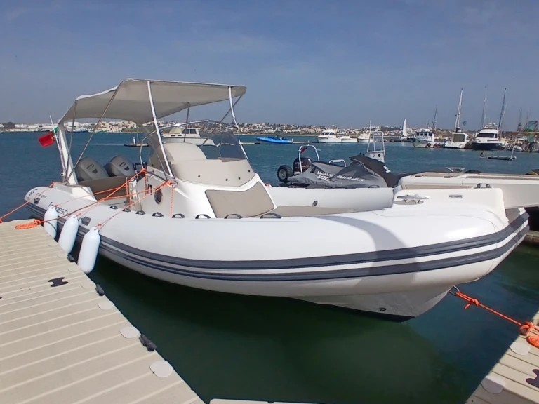 Wynajem łodzi Portimão tanio Tempest 850