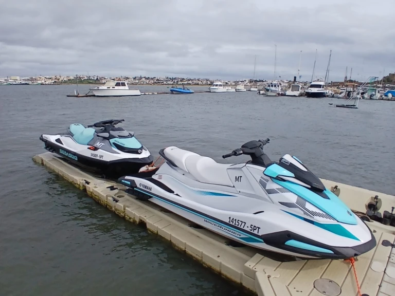 Wynajem Jet ski Sea-Doo z patentem 