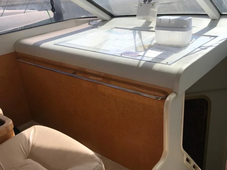 Wynajem łodzi Umag tanio Princess 65 Fly