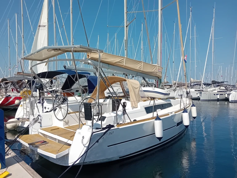Wynajem łodzi Dufour Dufour 350 Grand Large w Biograd na Moru na SamBoat 