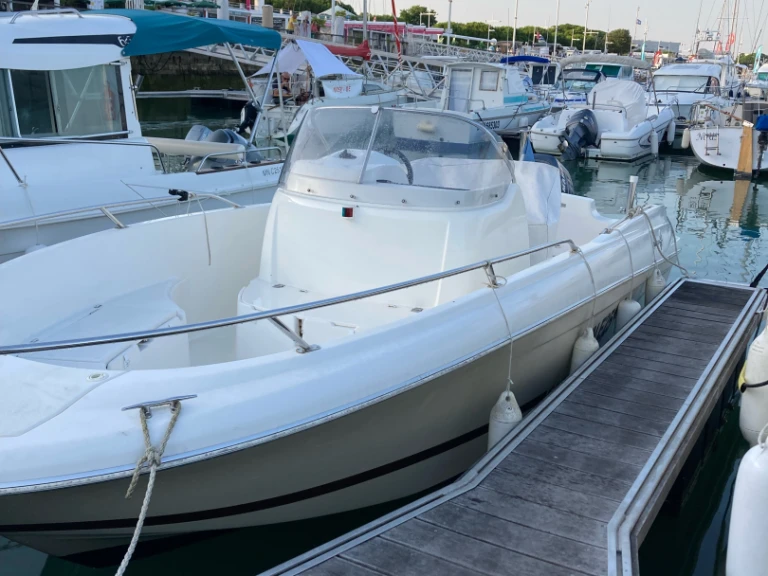 Wynajem łodzi Jeanneau Cap Camarat 635 Open w Royan na SamBoat 