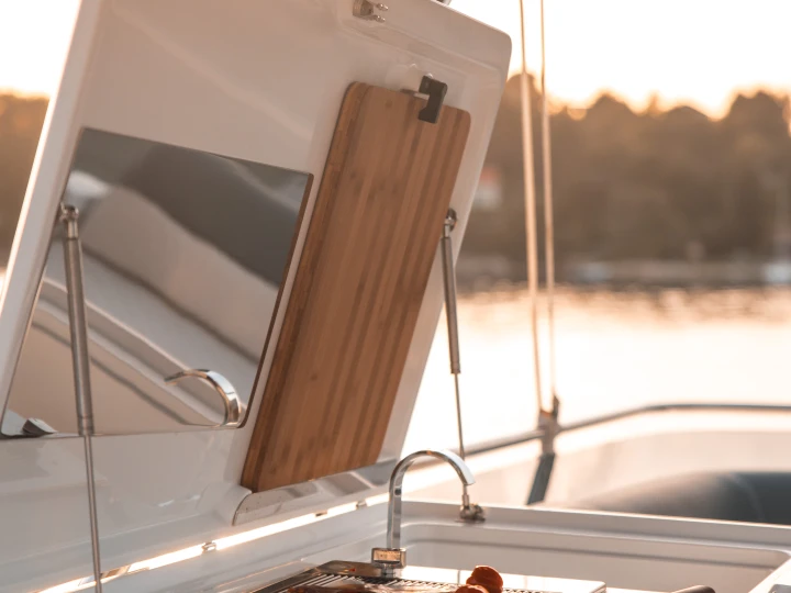 Wynajmij Galeon Galeon 440 Fly w Donji Seget