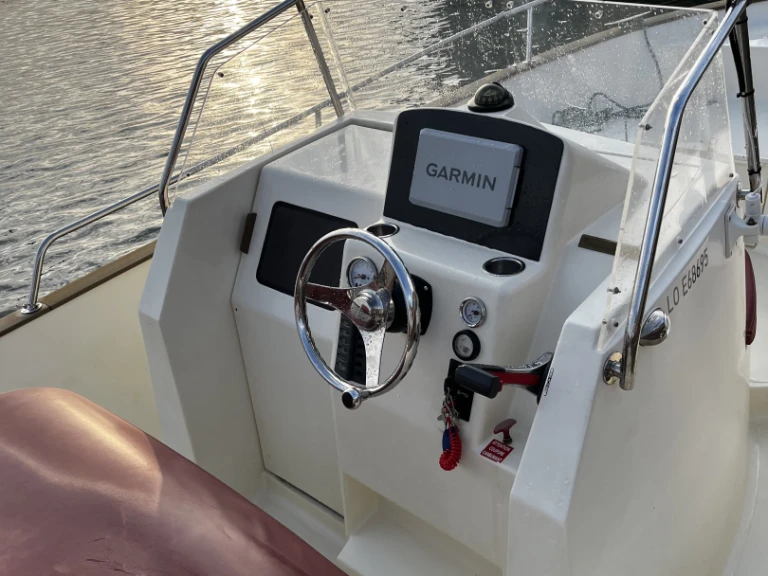 Wynajem w Lorient- Rhea Open 23 na SamBoat