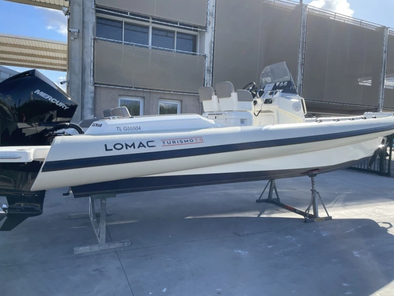 Wynajem Łódż półsztywna w Hyeres - Lomac 7.0 TURISMO