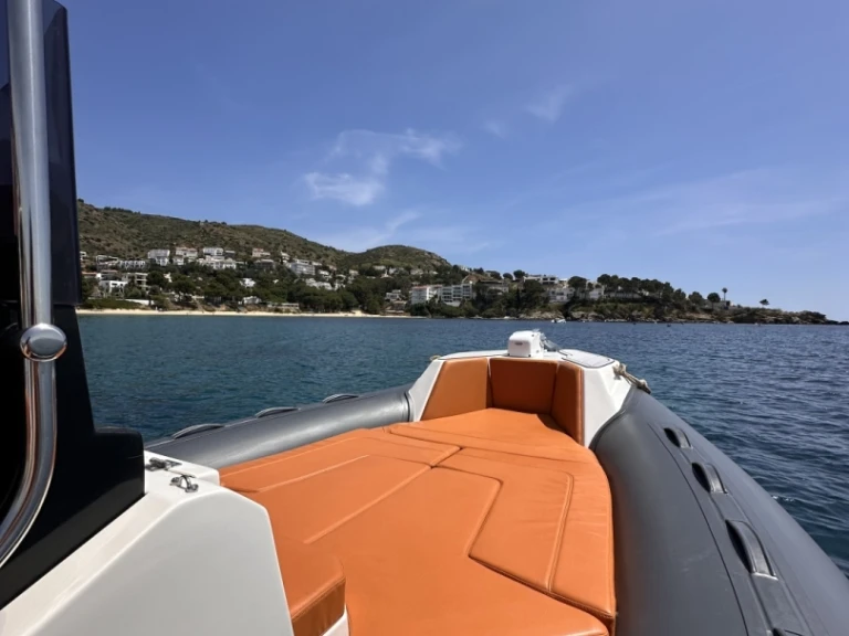 Wynajem łodzi Tiger 650 Topline w Empuriabrava na SamBoat 