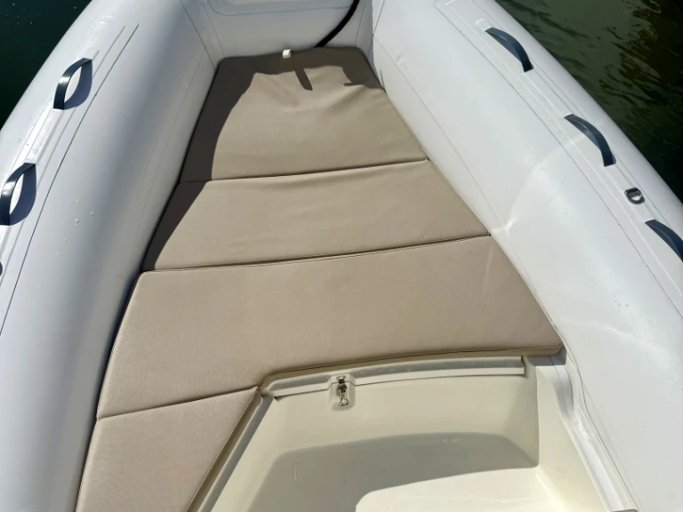 Wynajem w Combrit- Capelli Tempest 570 na SamBoat