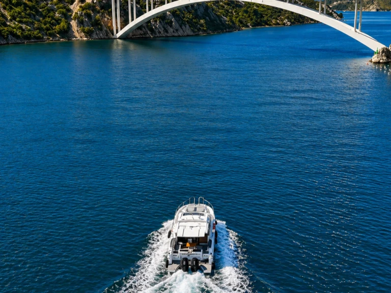 Karnic s37x między profesjonalistami a osobami prywatnymi w Sibenik