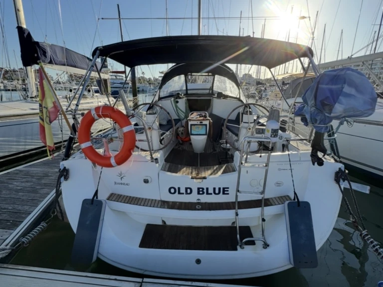 Wynajmij Jeanneau Sun Odyssey 42i w El Puerto de Santa María