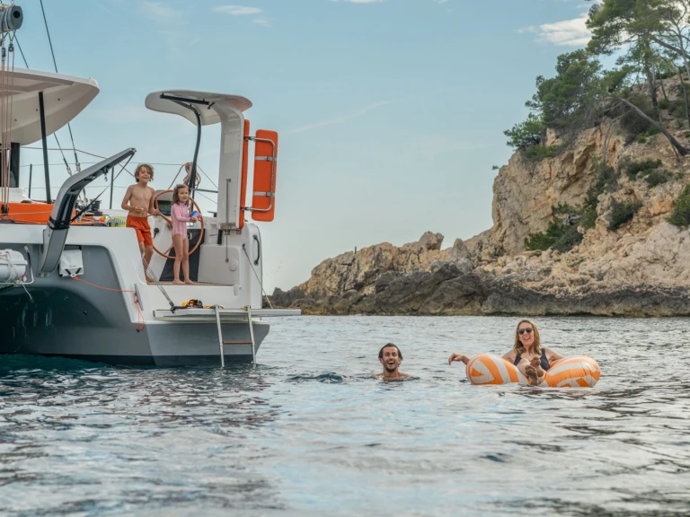 Wynajem łodzi Excess Excess 13 w Porto-Vecchio na SamBoat 