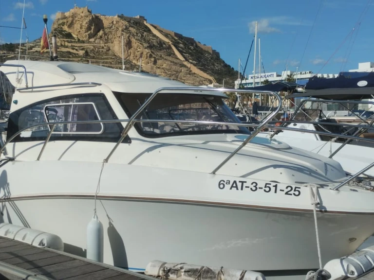 Wynajmij Motorówka z lub bez skippera Quicksilver w Alicante
