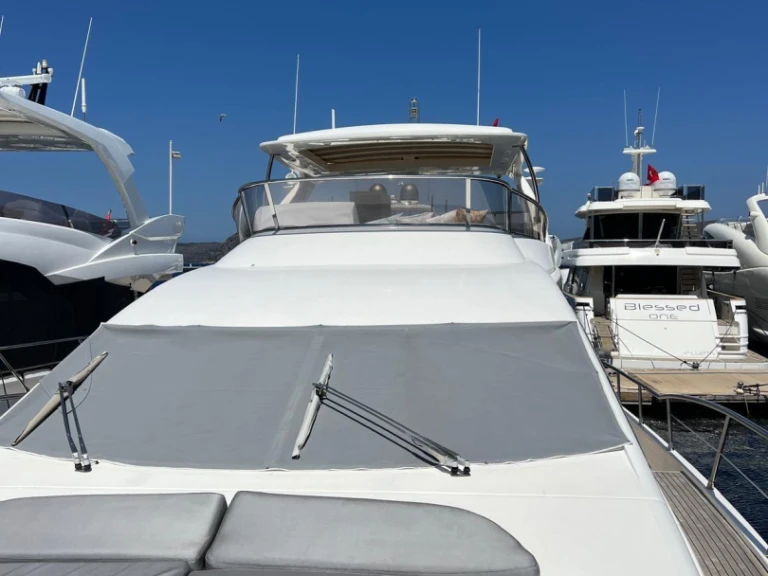 Wynajmij Azimut Azimut 70 w Bodrum