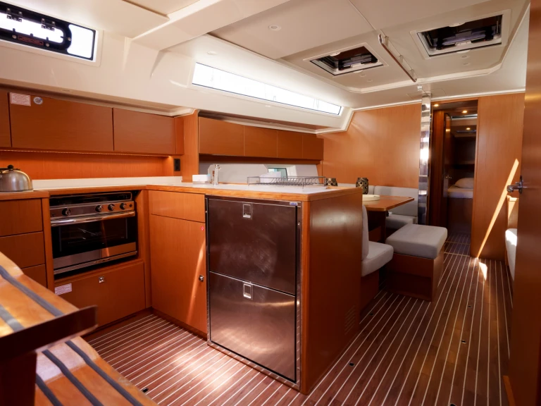 Wynajem łodzi Bavaria Bavaria C45 w Lefkáda na SamBoat 