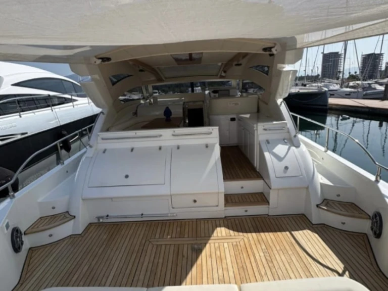 Wynajmij Cayman Cayman 55 WA w Salerno