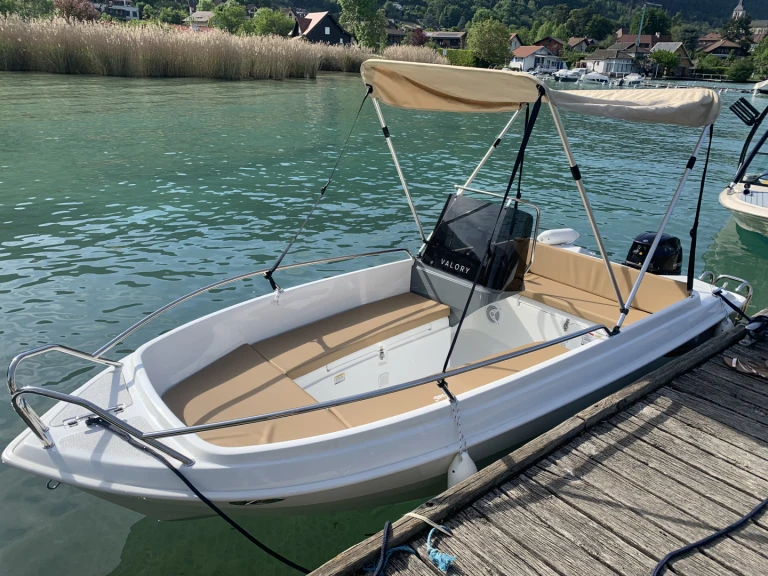 Wynajem łodzi Valory V440 w Annecy na SamBoat 