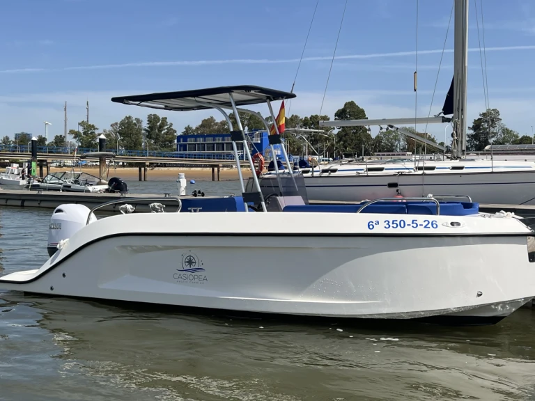 Wynajem Motorówka w Real Club Marítimo de Huelva - Bey Yacht Bey 18