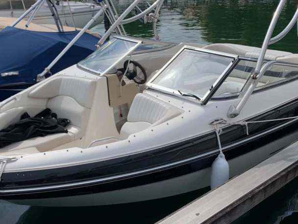 Wynajmij Motorówka z lub bez skippera Glastron w Le Bourget-du-Lac