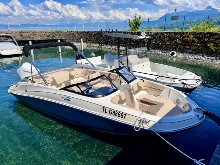 Wynajmij Motorówka z lub bez skippera Bayliner w Amphion-les-Bains