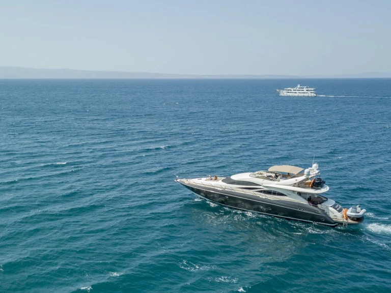 Wynajem łodzi Sunseeker Sunseeker Manhattan 84 w Split na SamBoat 