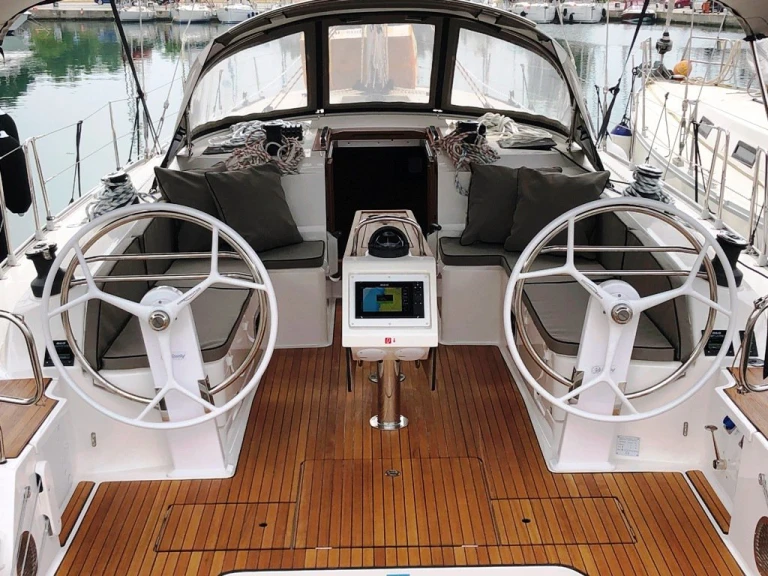 Wynajem łodzi Bavaria Cruiser 46 w Kos na SamBoat 