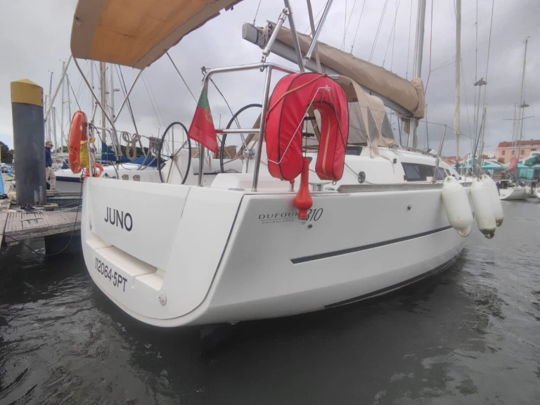 Wynajmij Dufour Dufour 310 Grand Large w Ayamonte
