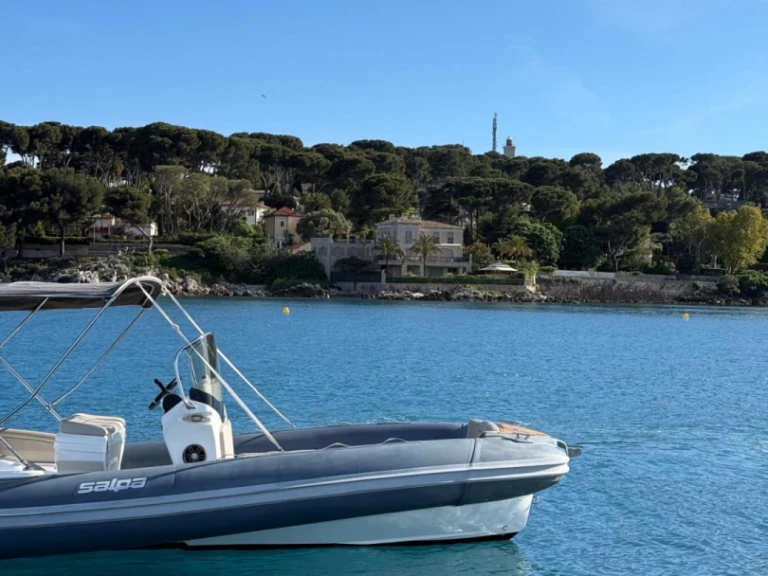 Wynajem łodzi Antibes tanio Salpa Soleil 20