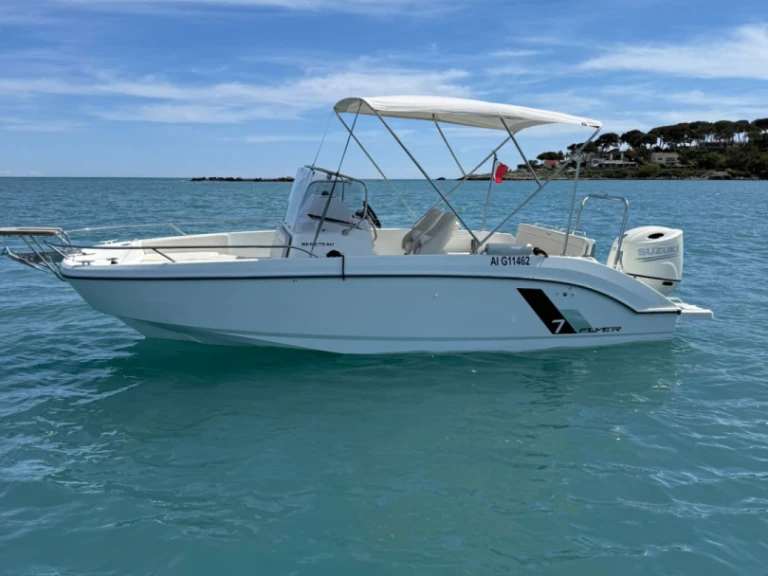 Wynajem Motorówka w Antibes - Bénéteau Flyer 7 SPACEdeck