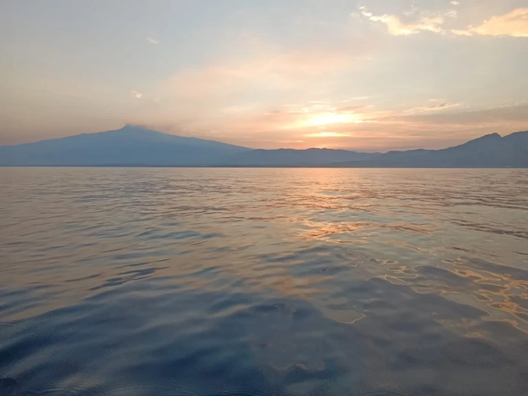 tancredi Blu max 23 między profesjonalistami a osobami prywatnymi w Taormina