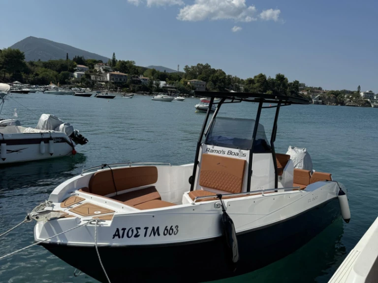 Wynajem Motorówka w Zakynthos - Nireus CL 620