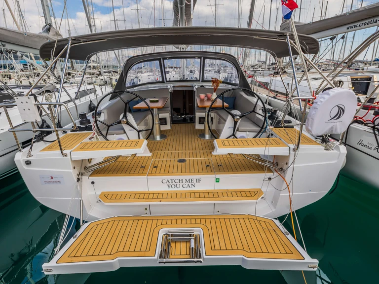 Wynajem Żaglowiec w Sibenik - Hanse Hanse 410