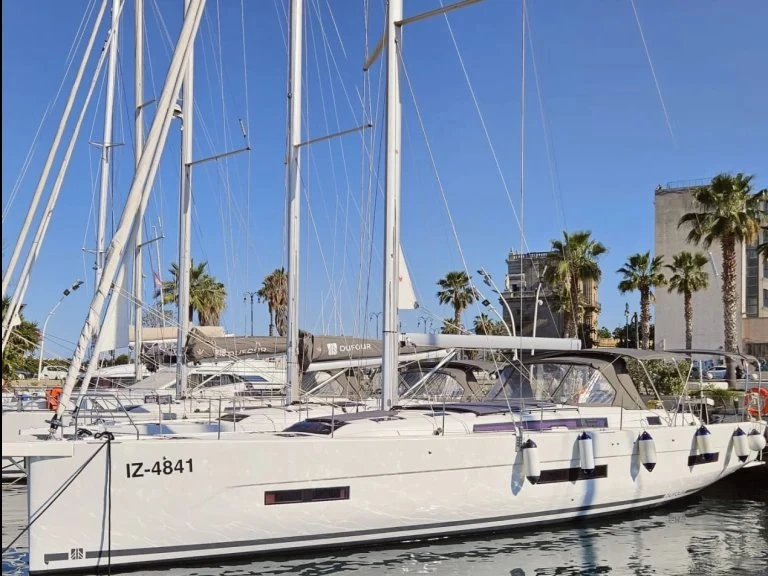 Wynajem w Cagliari- Dufour Dufour 530 na SamBoat