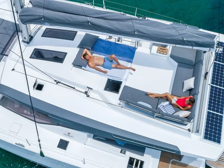 Wynajmij Katamaran z lub bez skippera Fountaine Pajot w Cagliari